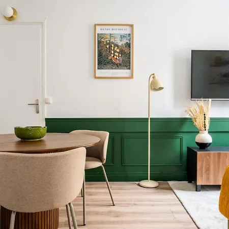 Charming - Sleeps 3 * Boulogne-Billancourt
